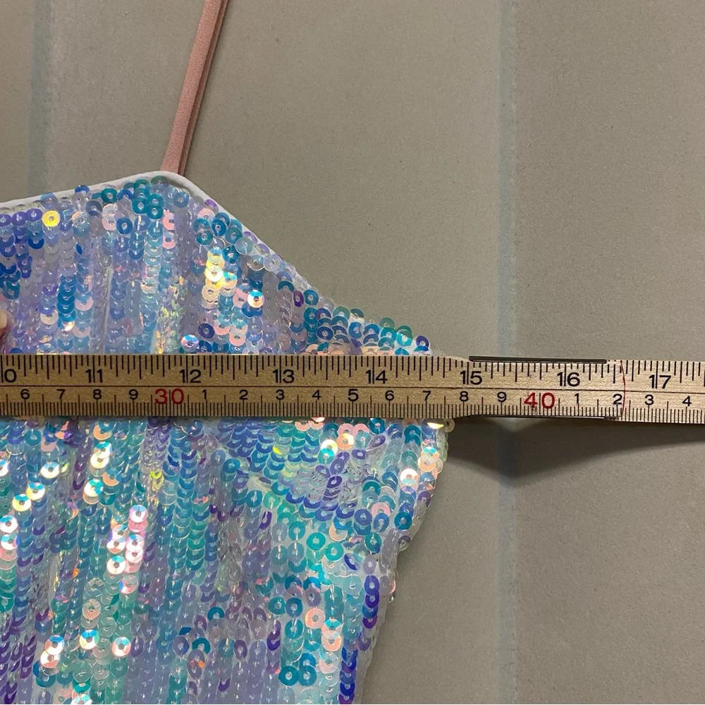 NBD fee revolve sequin